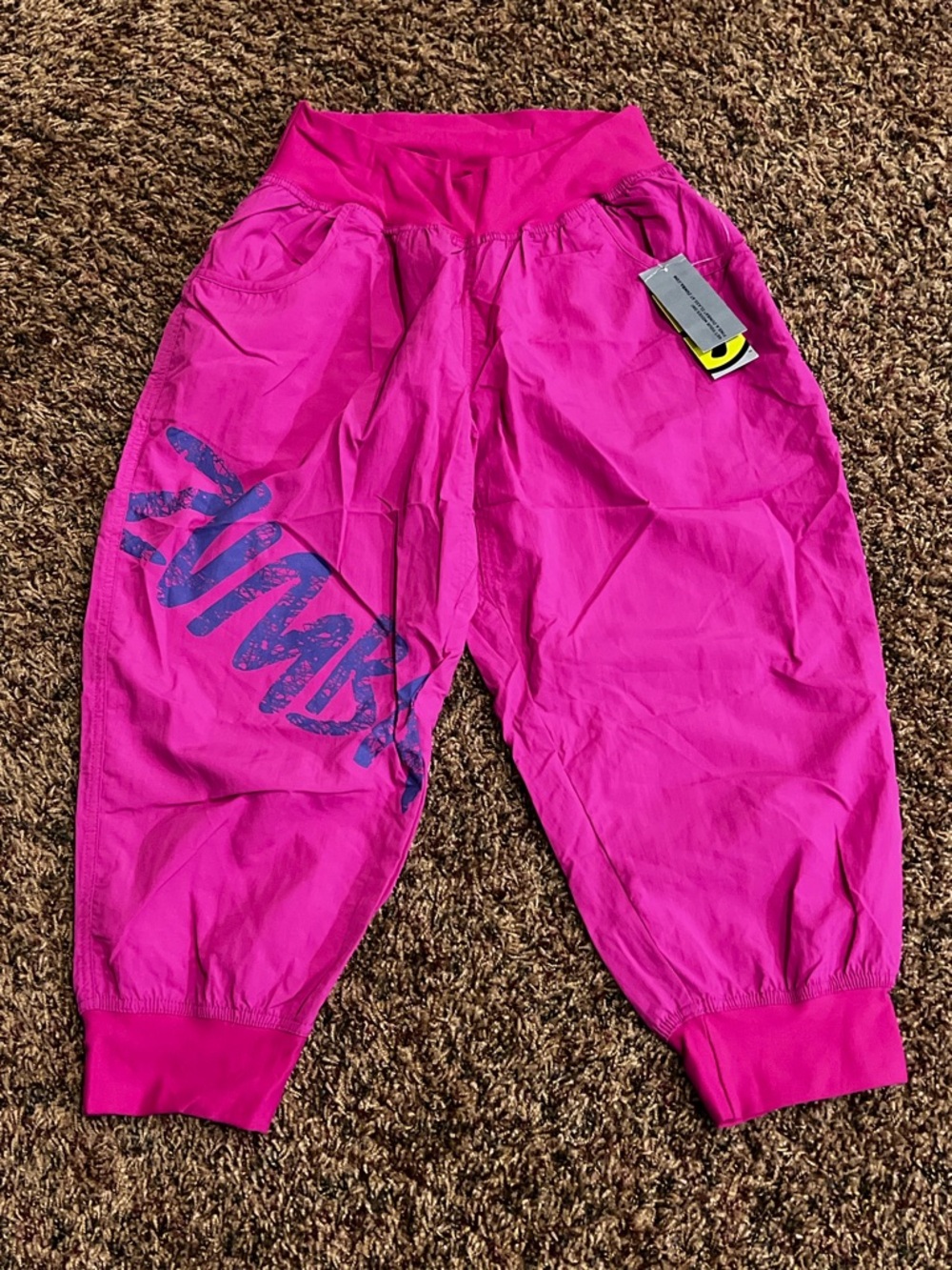 Zumba Fitness Hot Pink Capri Joggers with Blue Graphic